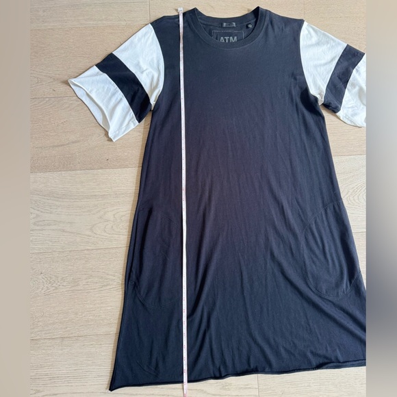 ATM
Women's Classic Jersey Striped Sleeve Crew Neck Dress
Size M - Picture 10 of 11